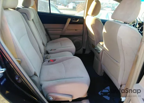 2011 Toyota Highlander Se z USA, uszkodzony, nr VIN 5TDBK3EH7BS067178